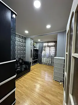 Satılır 3 otaqlı mənzil 57 m²