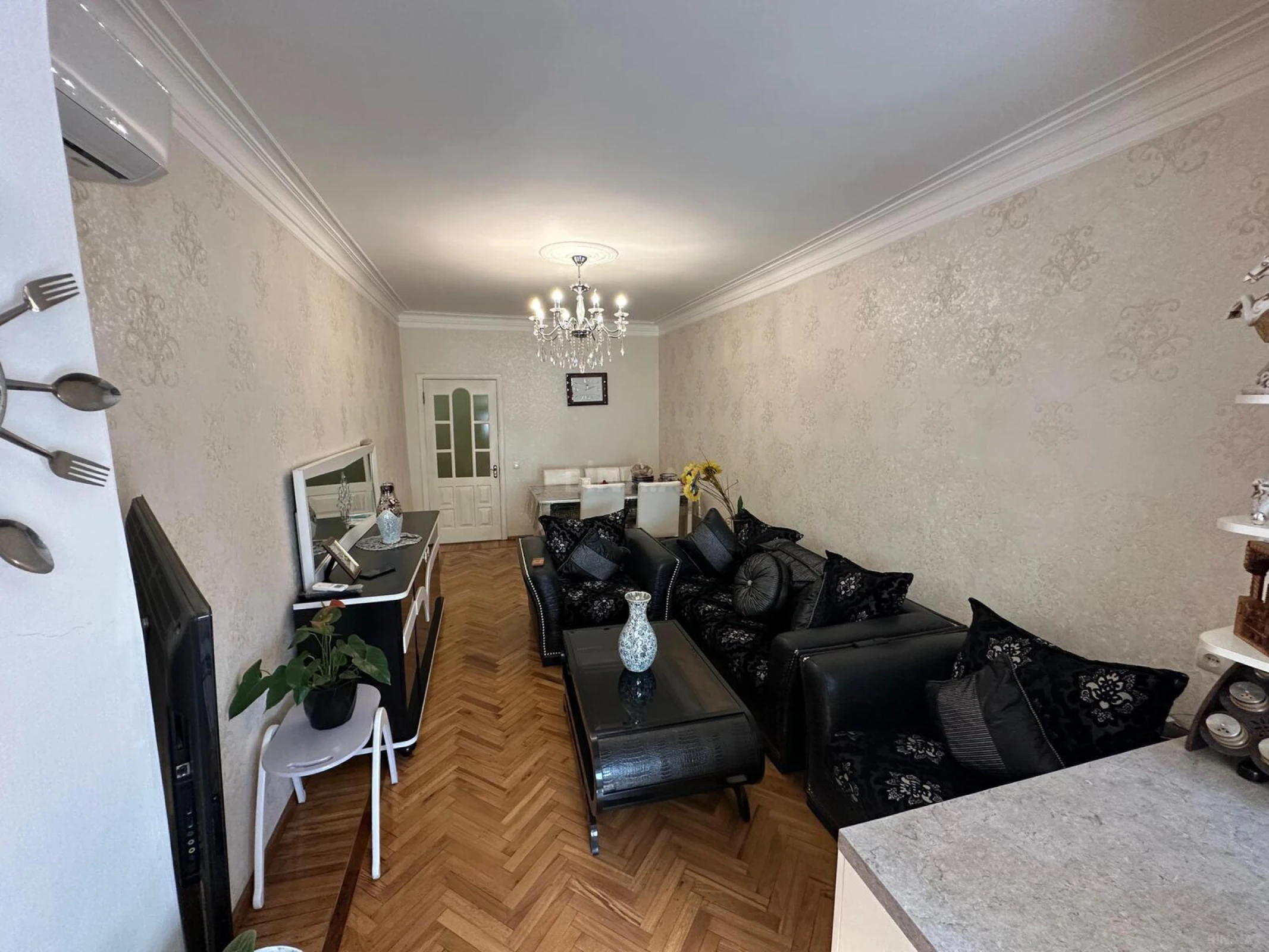 Satılır 3 otaqlı mənzil 57 m²