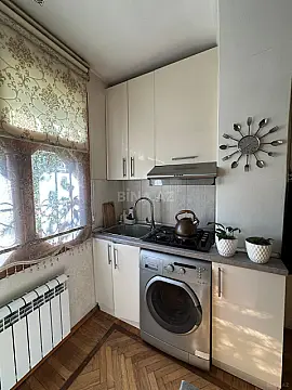 Satılır 3 otaqlı mənzil 57 m²