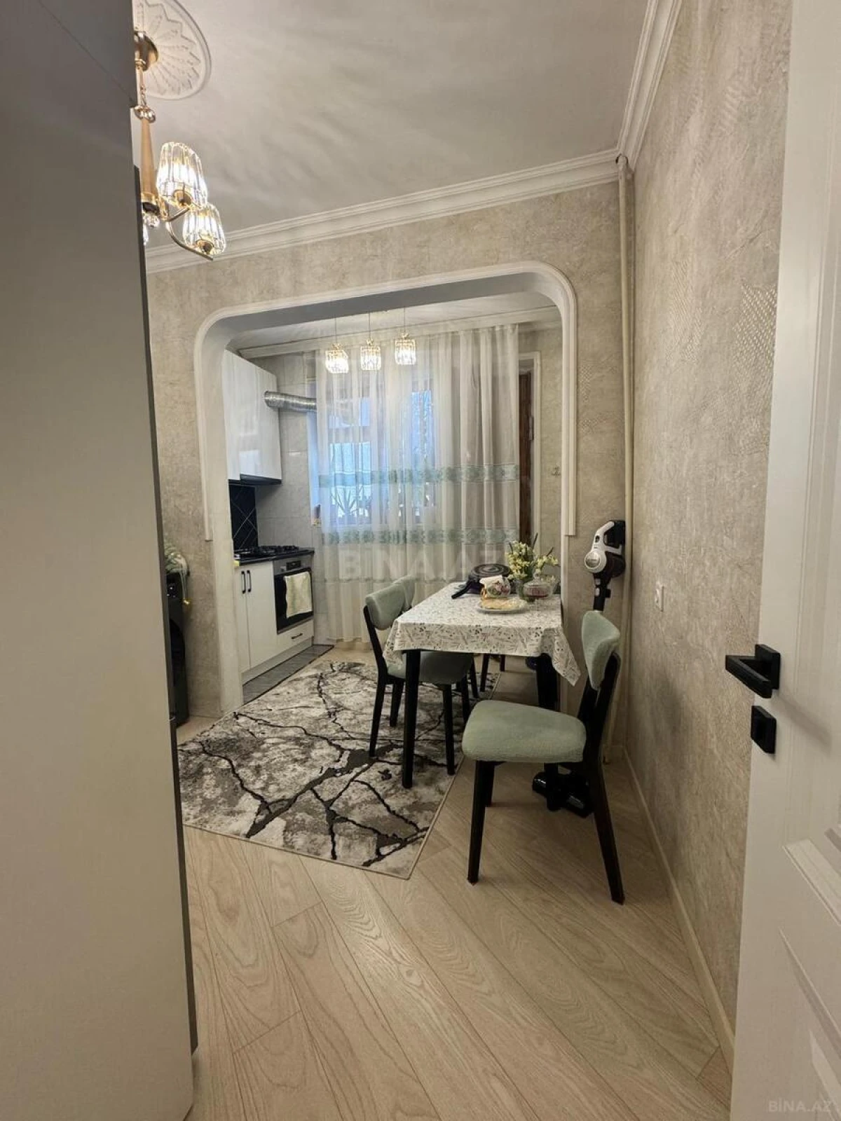 Satılır 2 otaqlı mənzil 60 m²