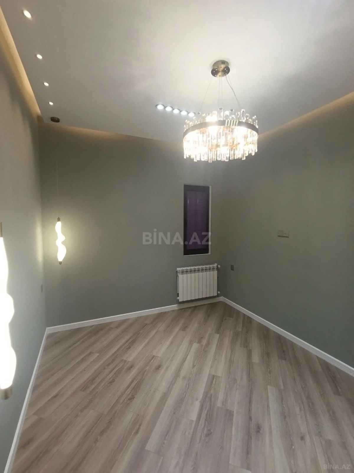 Satılır 2 otaqlı mənzil 65 m²