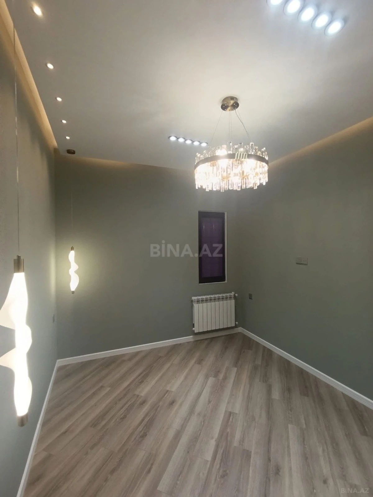 Satılır 2 otaqlı mənzil 65 m²