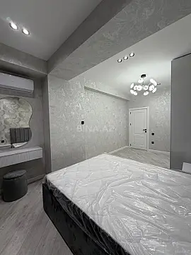 Satılır 3 otaqlı mənzil 108 m²