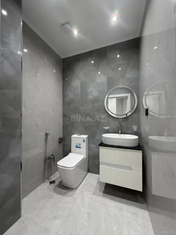 Satılır 3 otaqlı mənzil 108 m²