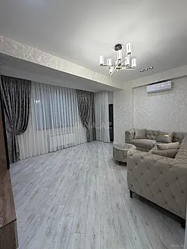 Satılır 3 otaqlı mənzil 108 m²