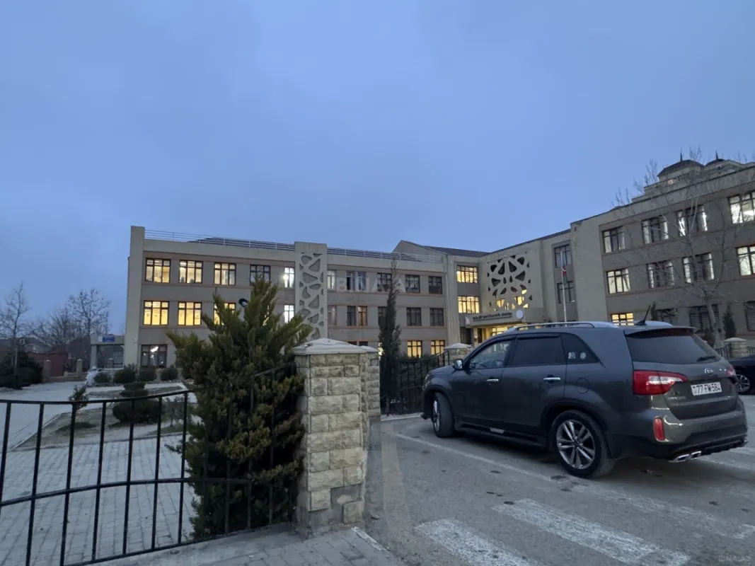Satılır 2 otaqlı mənzil 66 m²