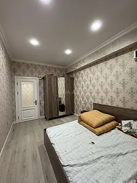 Satılır 2 otaqlı mənzil 66 m²