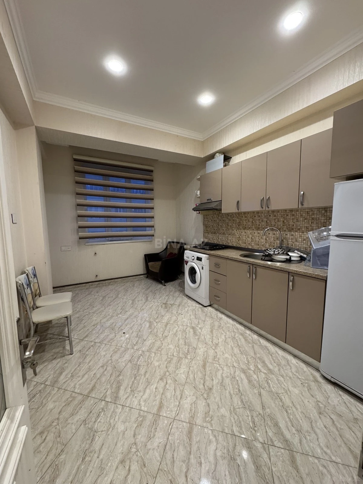 Satılır 2 otaqlı mənzil 66 m²
