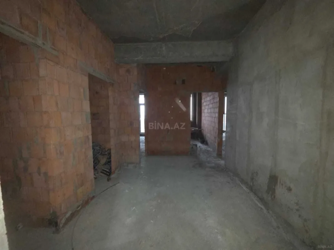 Satılır 2 otaqlı mənzil 76 m²
