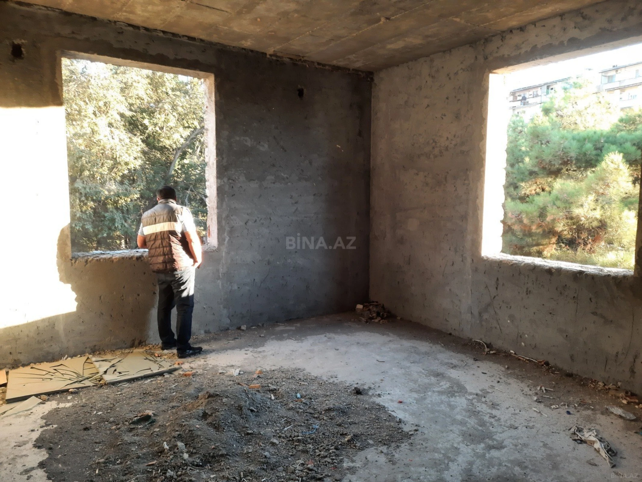 Satılır 7 otaqlı həyət evi 750 m²