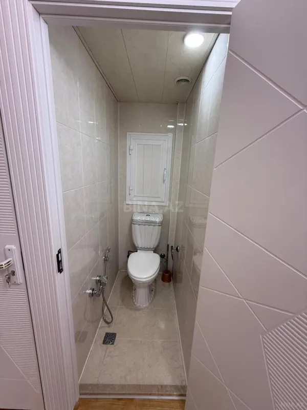 Satılır 2 otaqlı mənzil 75 m²