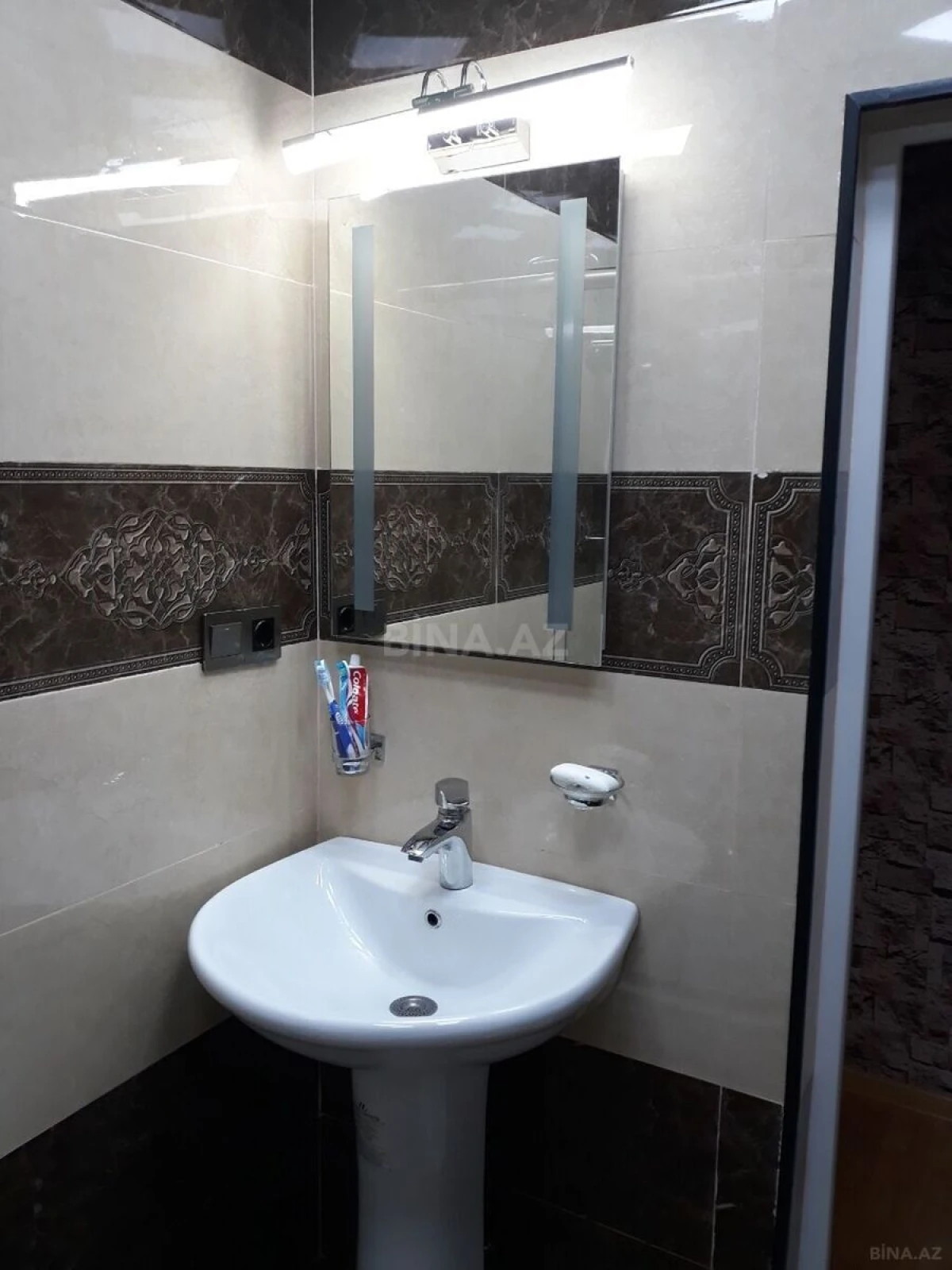 Satılır 3 otaqlı mənzil 90 m²