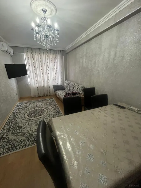 Satılır 2 otaqlı mənzil 70 m²
