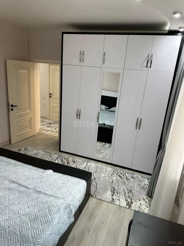 Satılır 3 otaqlı mənzil 112 m²