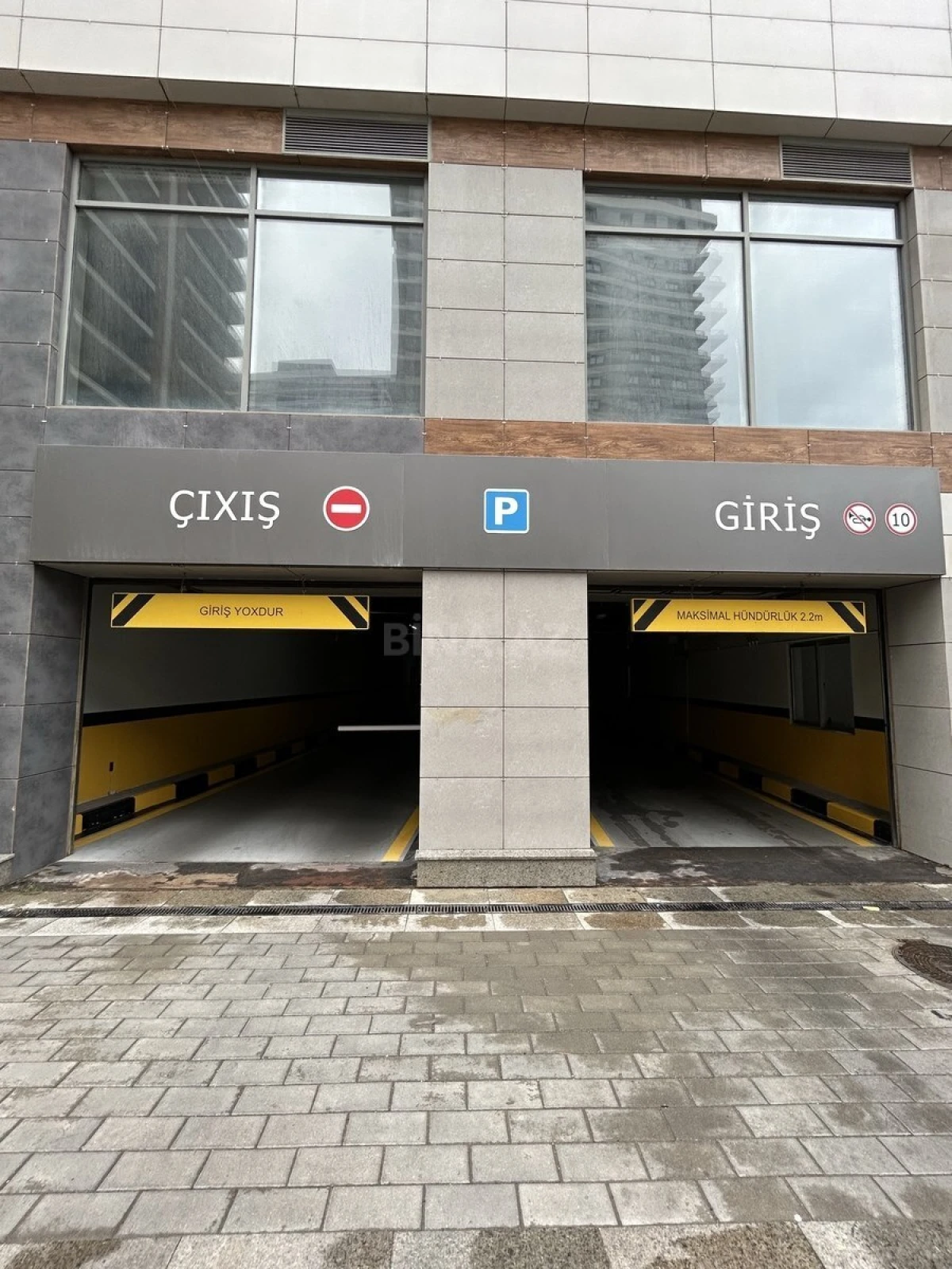 Satılır qaraj 20 m²