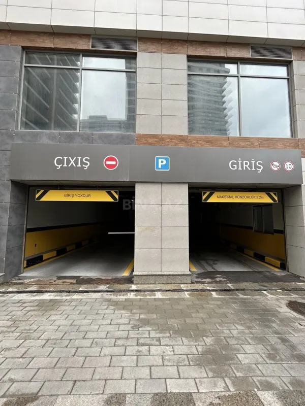 Satılır qaraj 20 m²