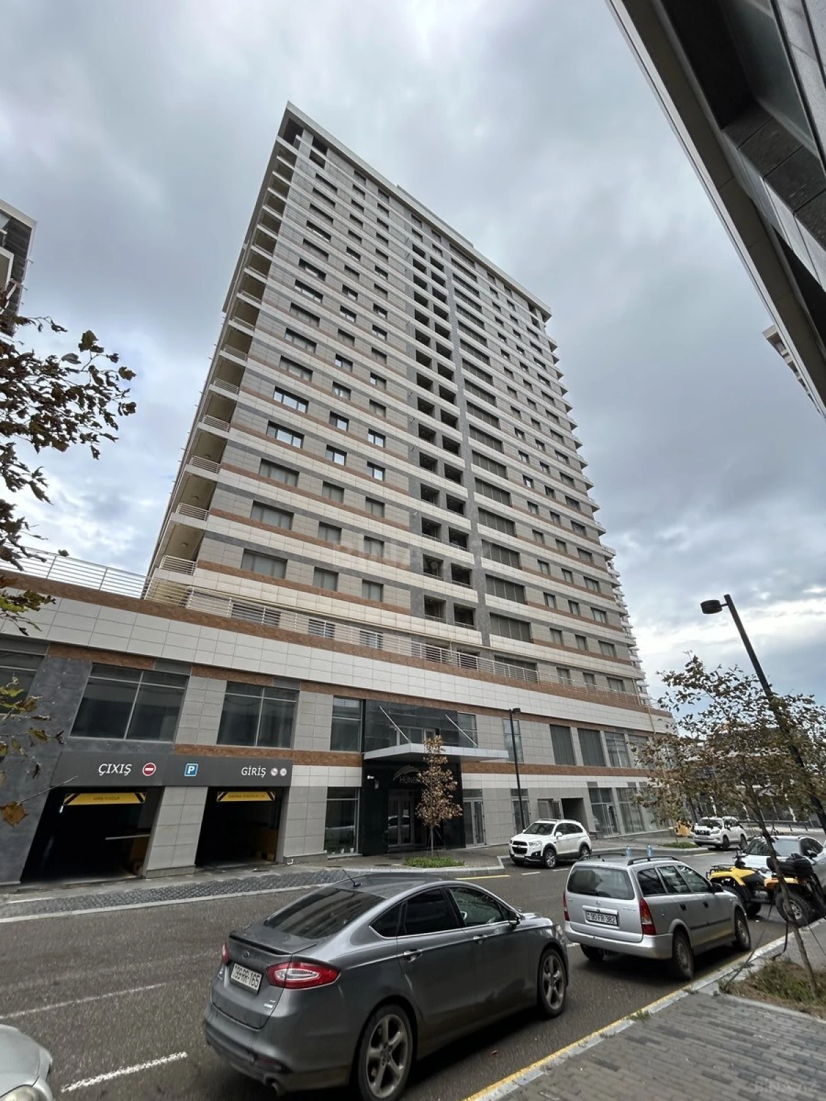 Satılır qaraj 20 m²