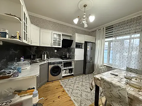Satılır 4 otaqlı həyət evi 100 m²