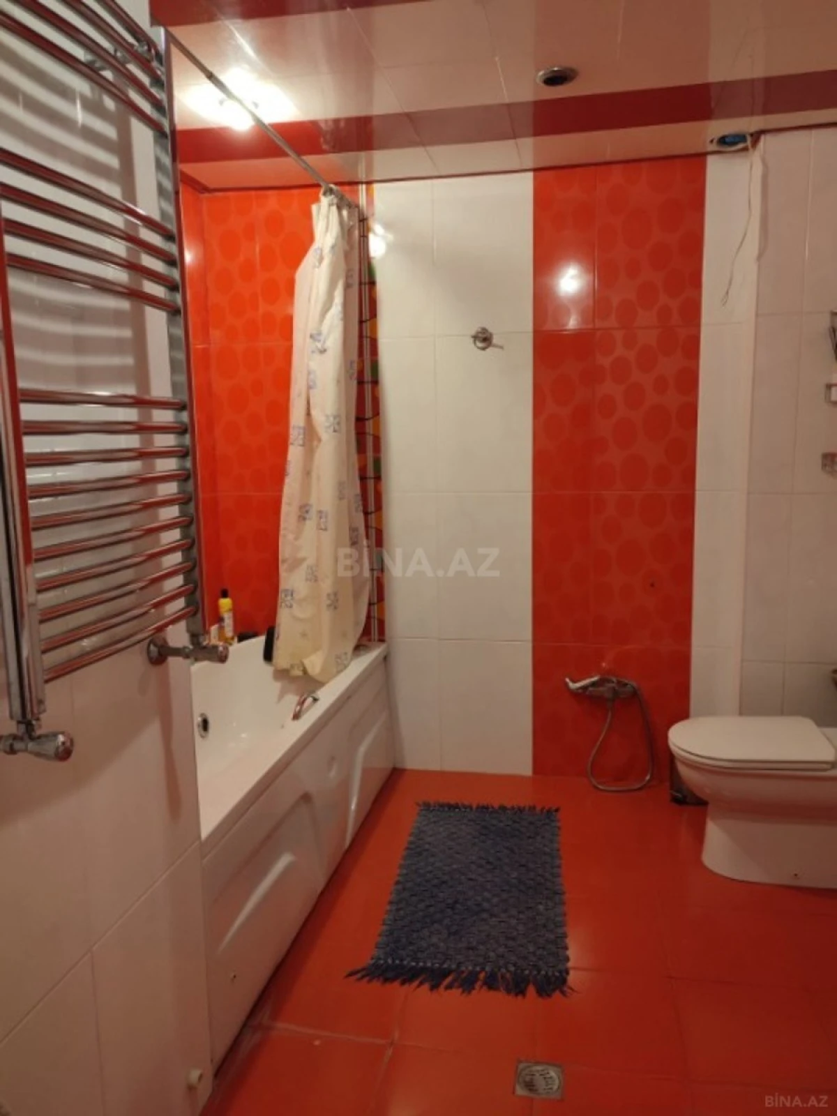 Satılır 3 otaqlı mənzil 120 m²