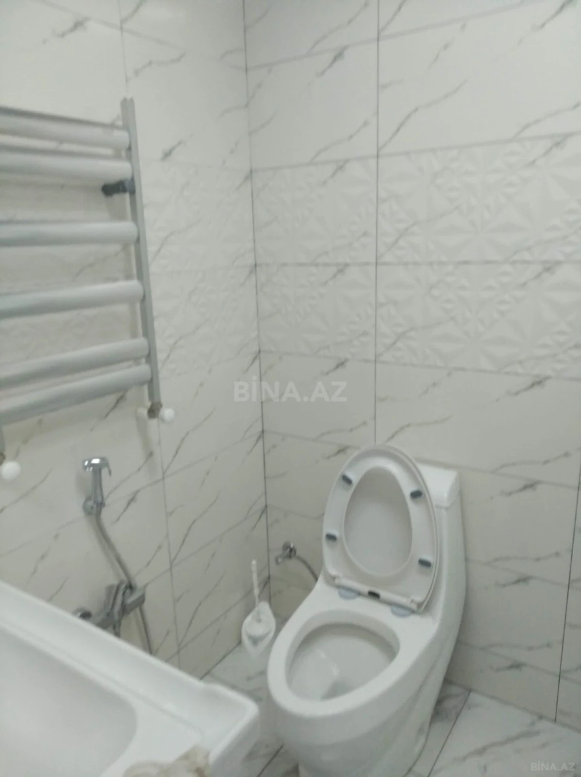 Kirayə verilir 2 otaqlı mənzil 80 m²
