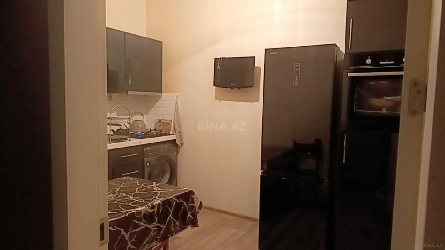 Satılır 3 otaqlı mənzil 101 m²
