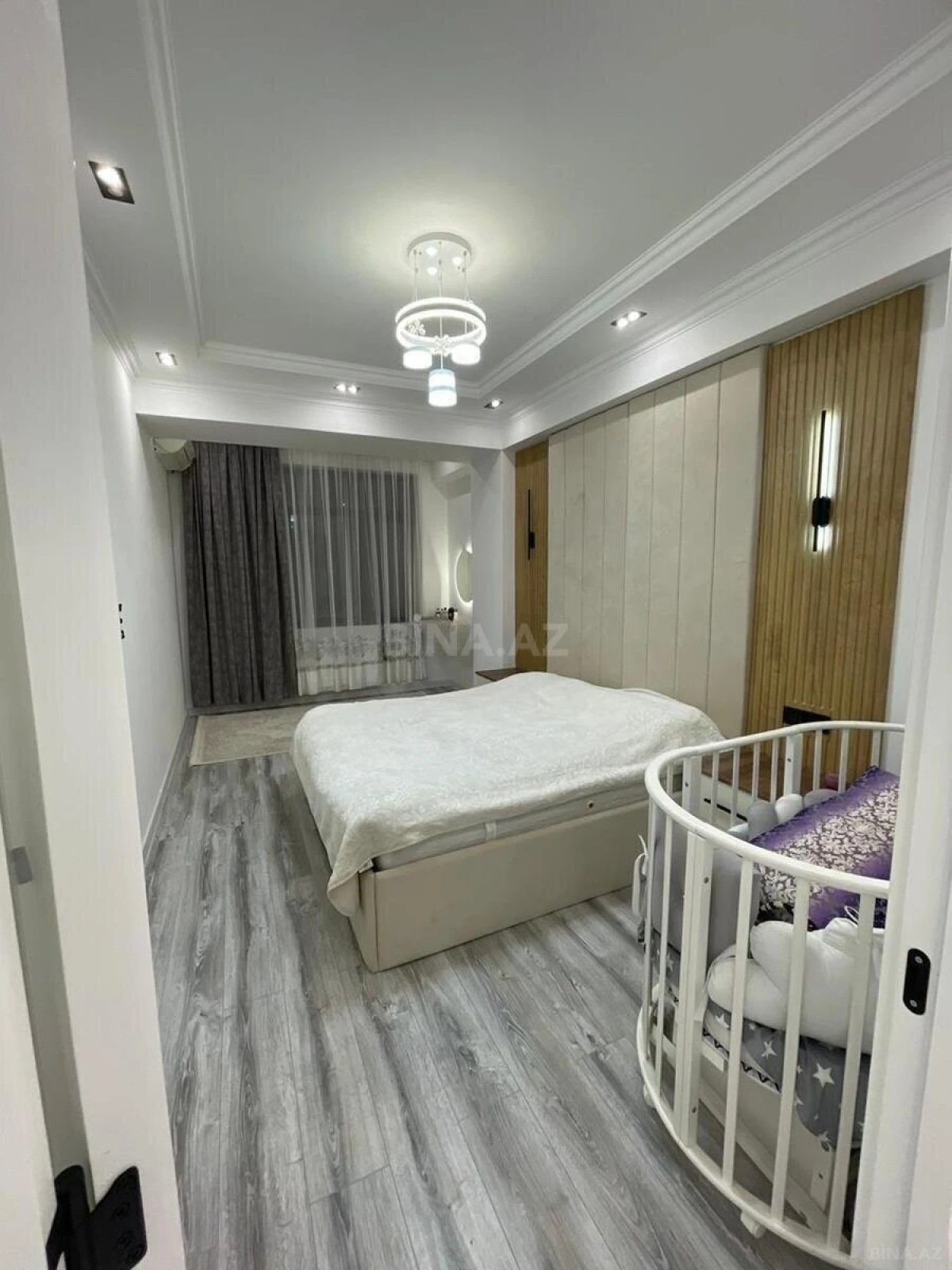 Satılır 3 otaqlı mənzil 101 m²