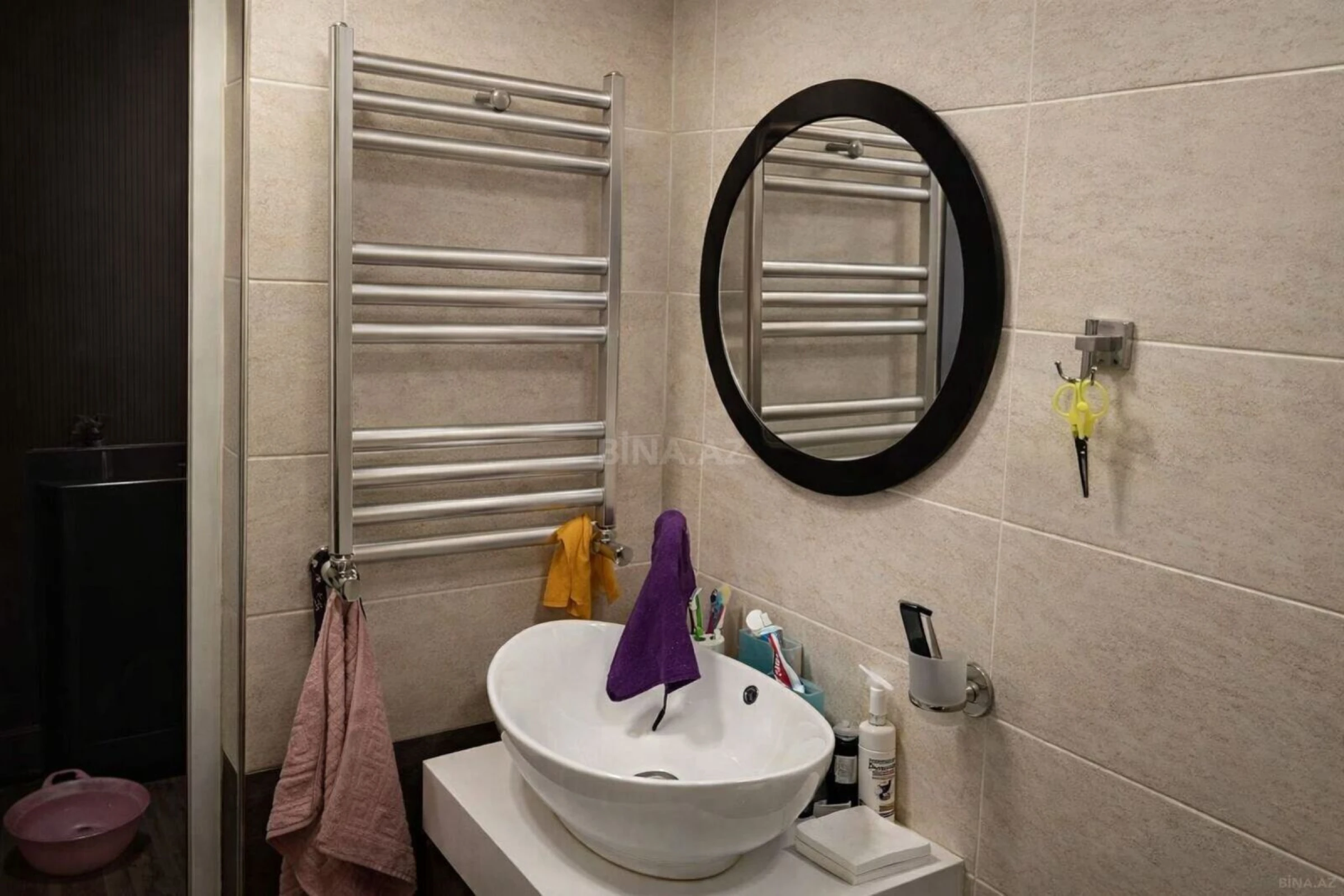 Satılır 3 otaqlı mənzil 101 m²