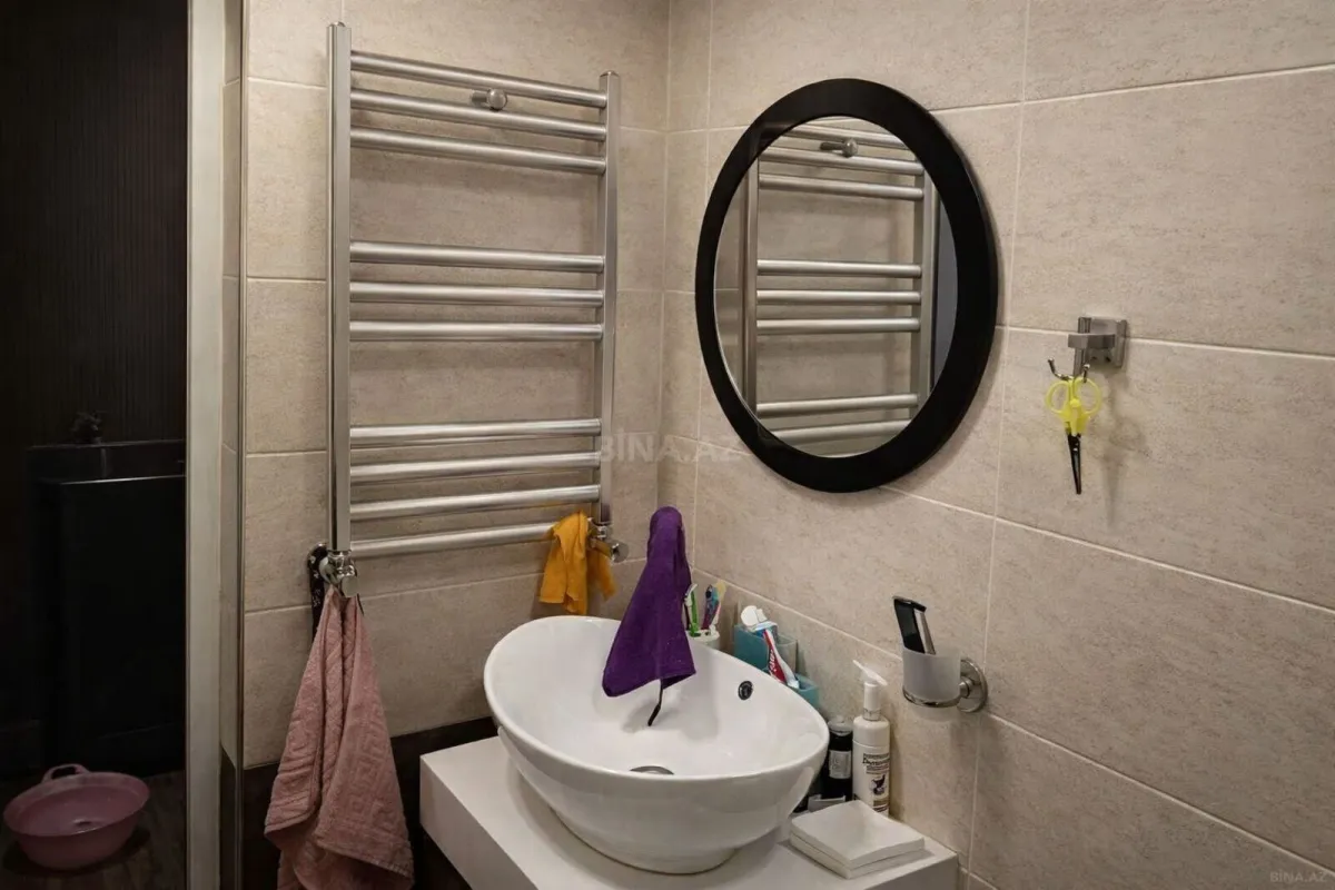 Satılır 3 otaqlı mənzil 101 m²