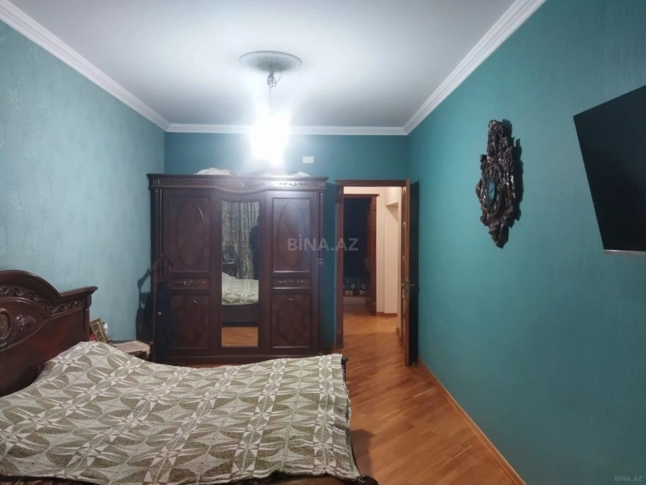 Satılır 3 otaqlı mənzil 120 m²