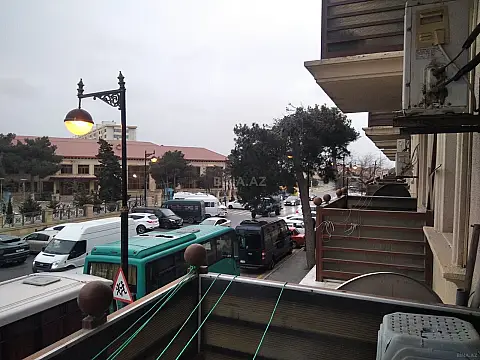 Kirayə verilir 2 otaqlı mənzil 50 m²
