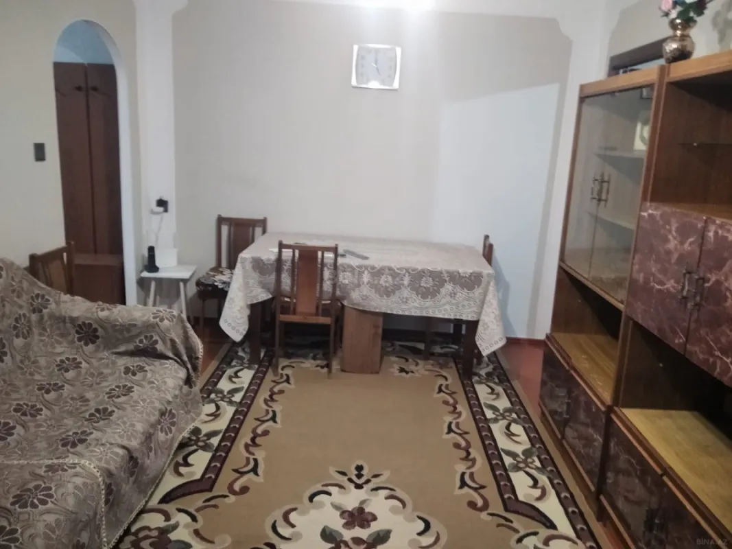 Kirayə verilir 2 otaqlı mənzil 50 m²