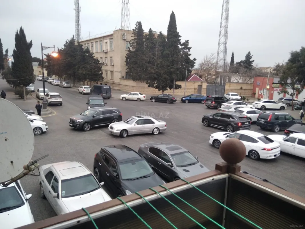 Kirayə verilir 2 otaqlı mənzil 50 m²