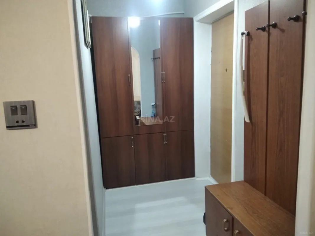 Kirayə verilir 2 otaqlı mənzil 50 m²