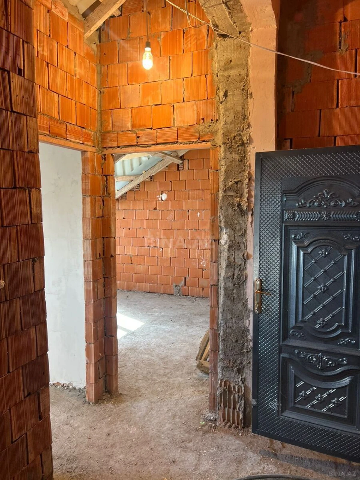 Satılır 3 otaqlı mənzil 75 m²
