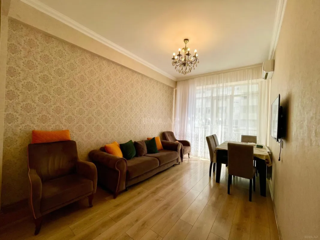 Satılır 2 otaqlı mənzil 60 m²
