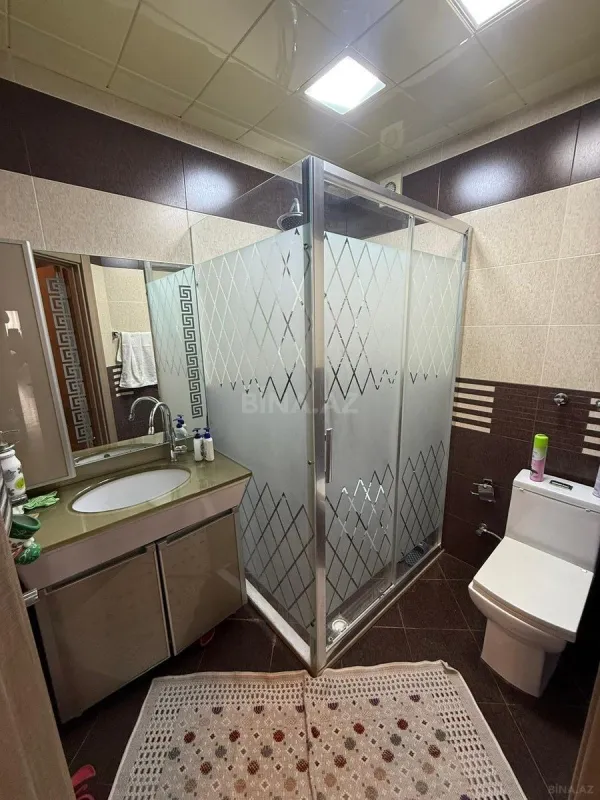 Satılır 3 otaqlı mənzil 125 m²