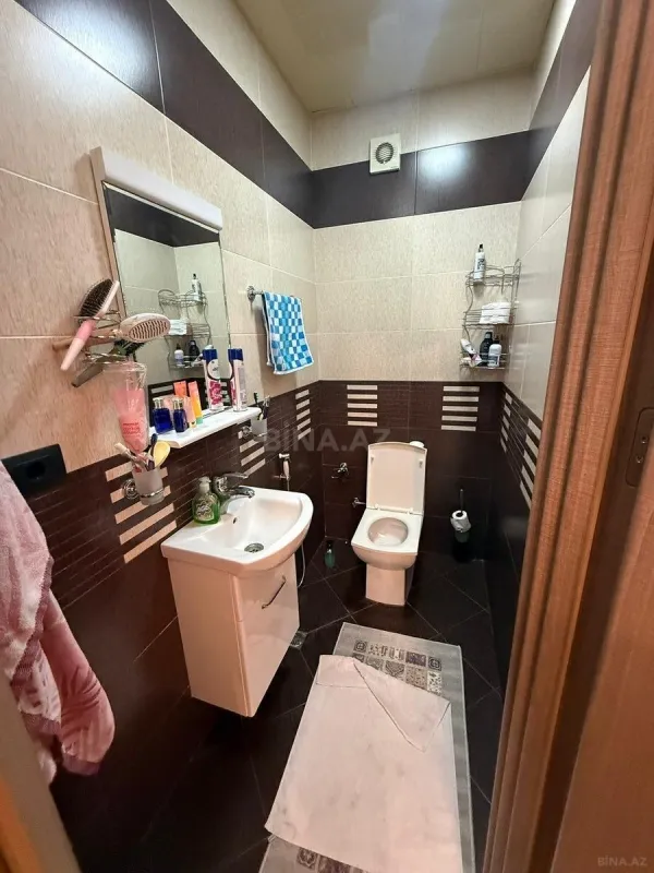 Satılır 3 otaqlı mənzil 125 m²