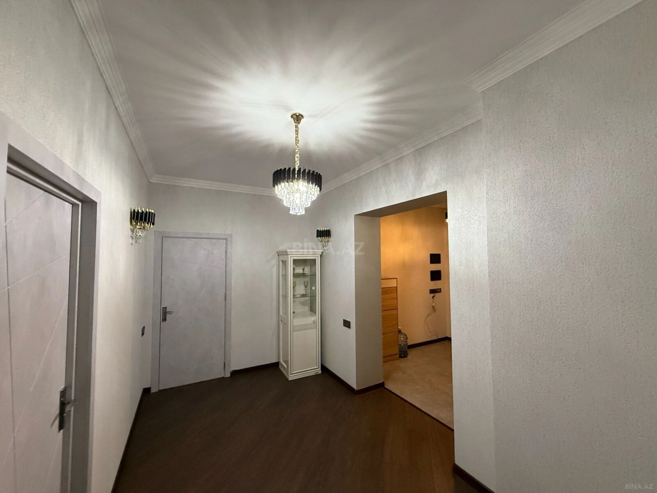 Kirayə verilir 3 otaqlı mənzil 110 m²