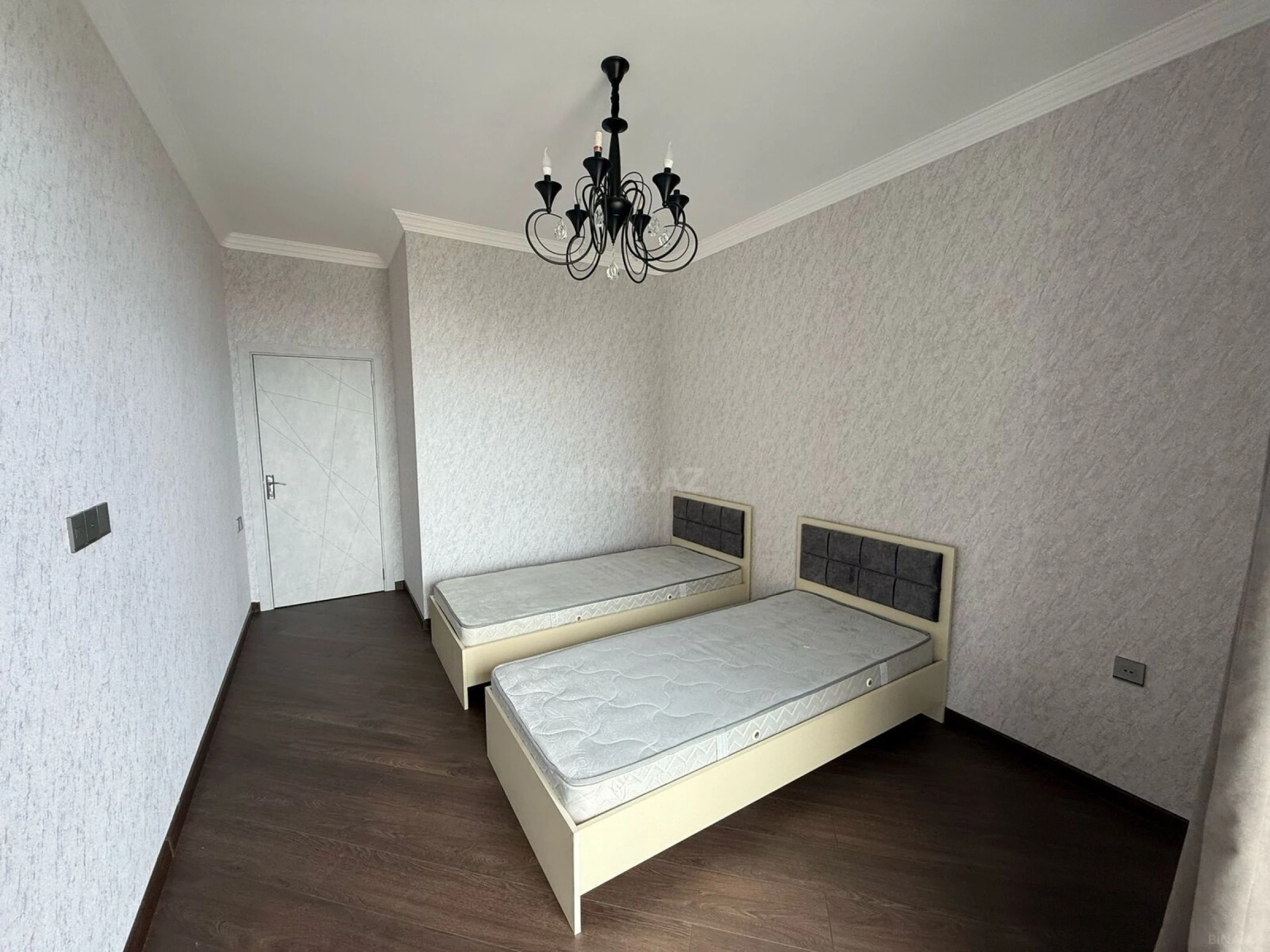 Kirayə verilir 3 otaqlı mənzil 110 m²