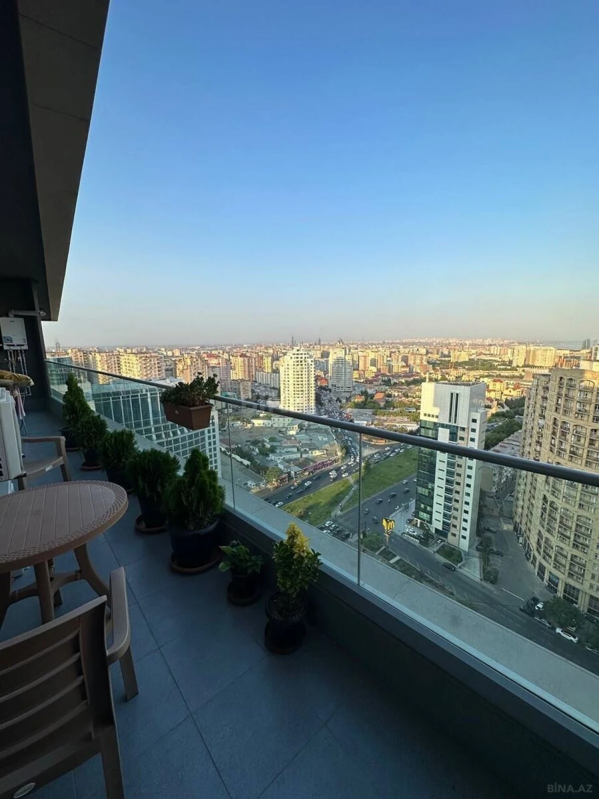 Kirayə verilir 3 otaqlı mənzil 110 m²