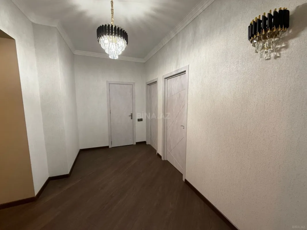 Kirayə verilir 3 otaqlı mənzil 110 m²