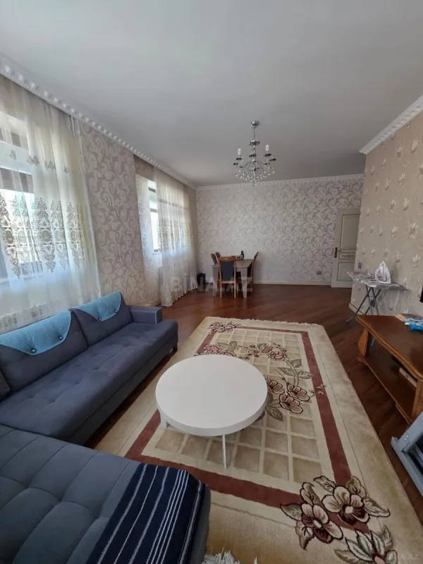 Kirayə verilir 3 otaqlı mənzil 145 m²