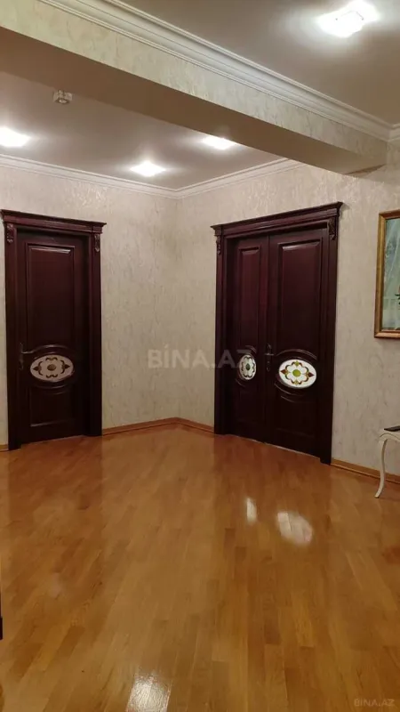 Kirayə verilir 2 otaqlı mənzil 100 m²