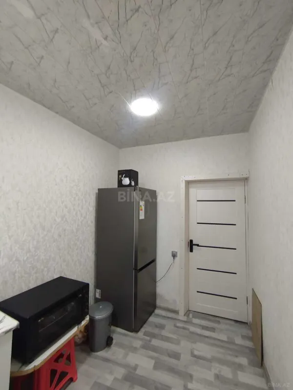 Satılır 5 otaqlı mənzil 140 m²