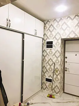 Kirayə verilir 2 otaqlı mənzil 105 m²