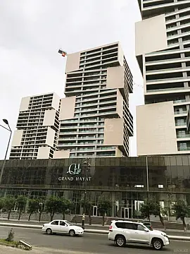 Kirayə verilir 2 otaqlı mənzil 105 m² — Bakı, 8-ci kilometr 2 otaq 105.00 m²