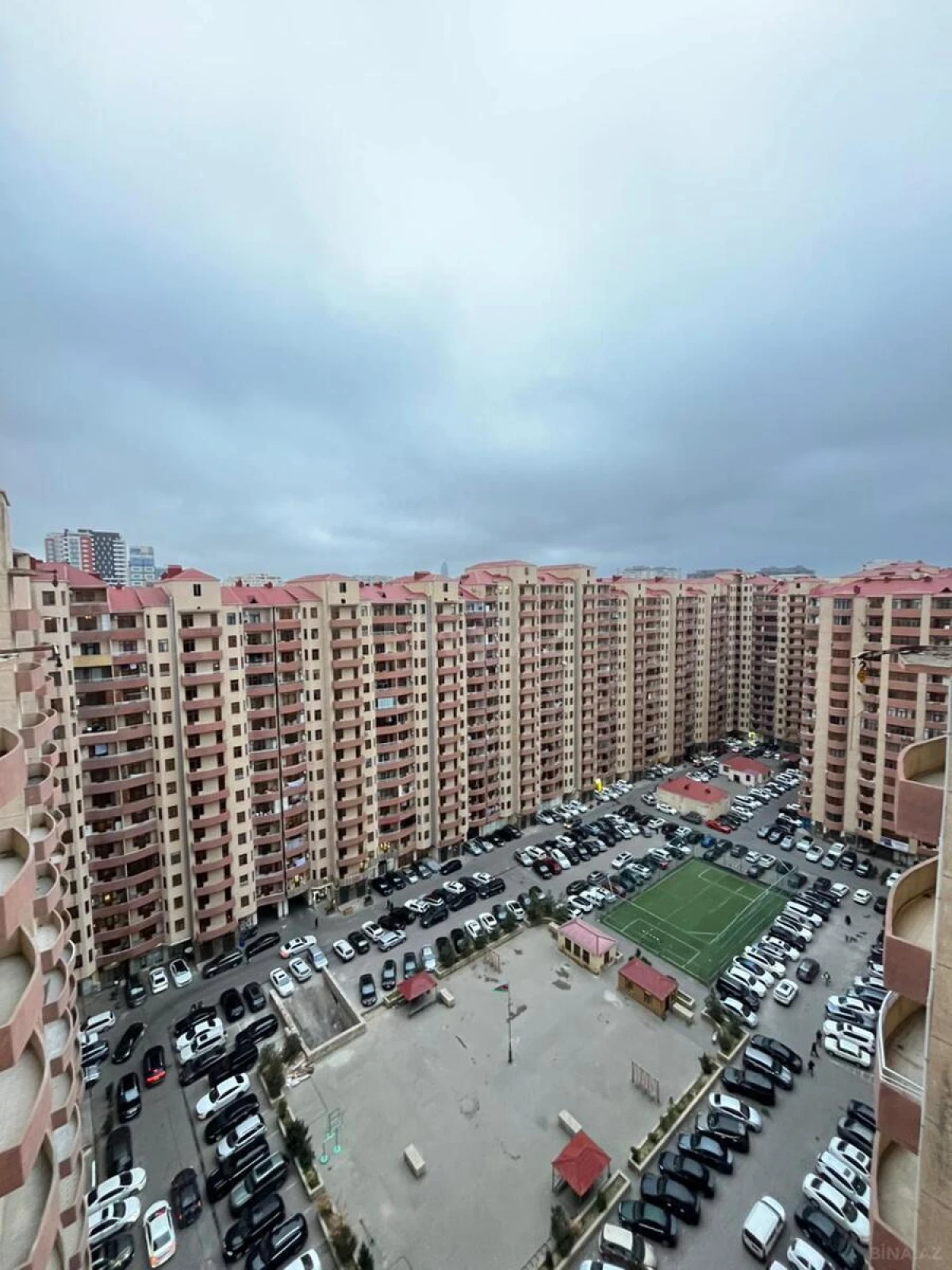 Satılır 2 otaqlı mənzil 70 m²