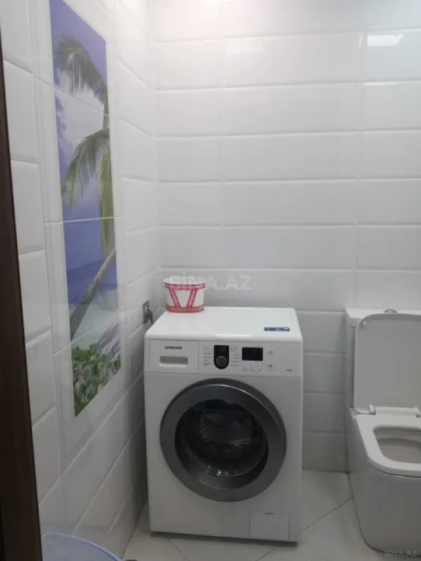 Satılır 4 otaqlı mənzil 150 m²