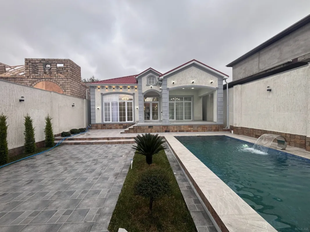 Satılır 4 otaqlı həyət evi 150 m²