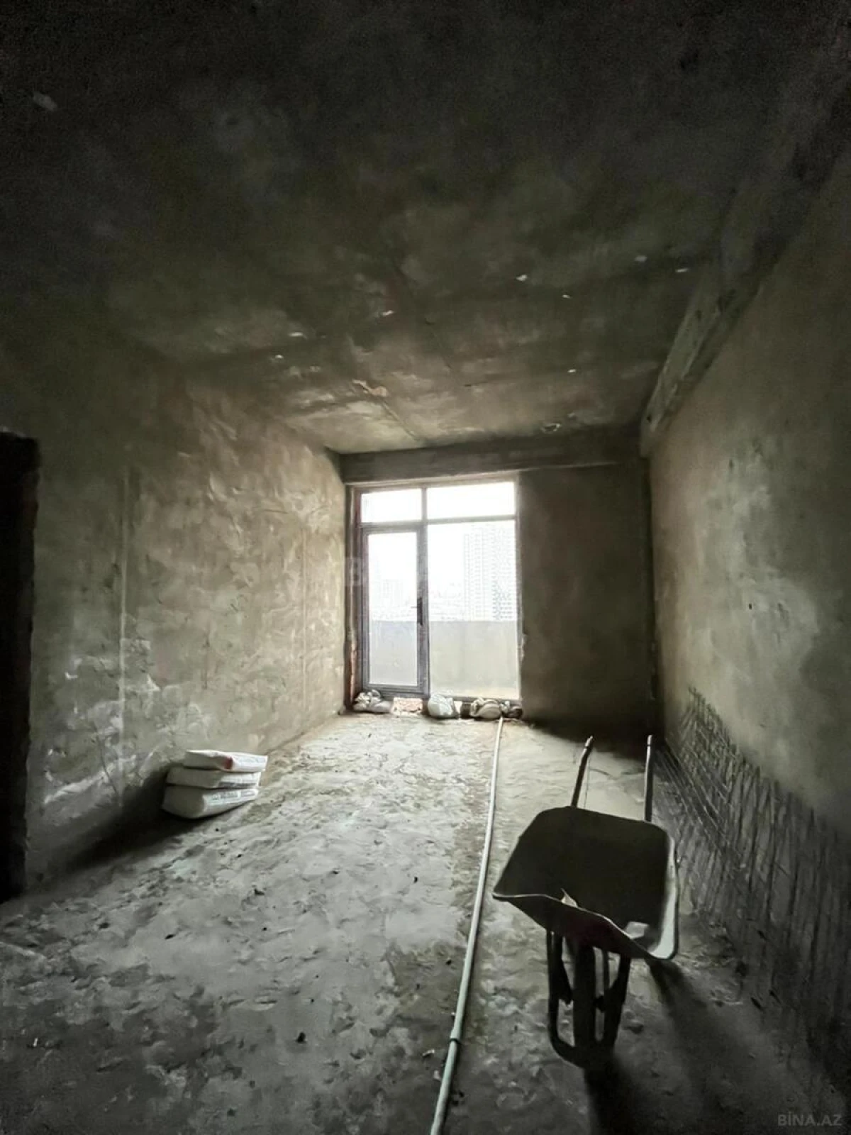 Satılır 3 otaqlı mənzil 80 m²